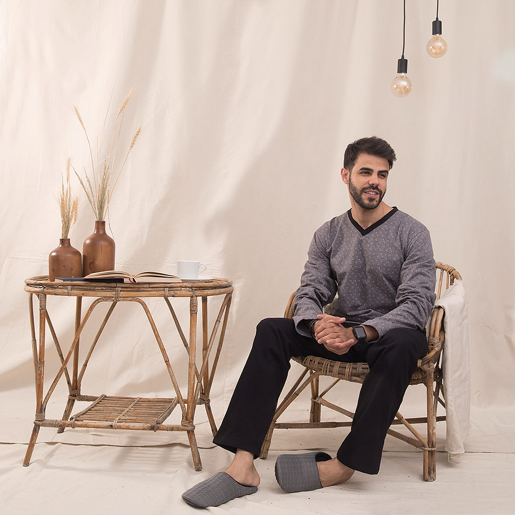 Triangles in men's pajamas