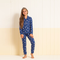 Girls' pajamas, a flower with long sleeves