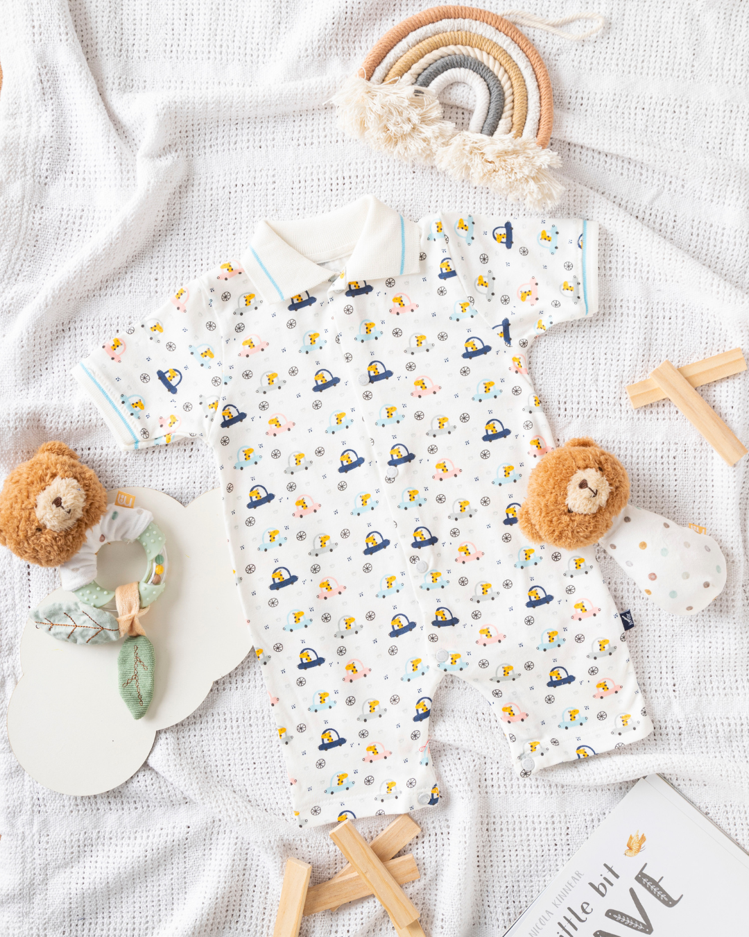 Travel car سالوبيت