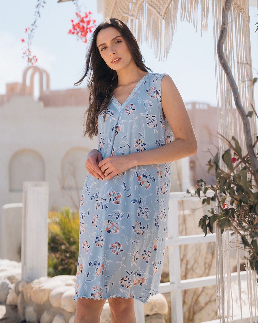 Short sleeve V flower shirt for women