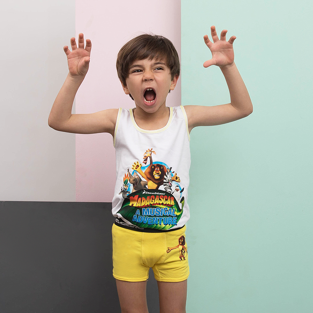 MADAGASCAB طقم داخلي اولادي