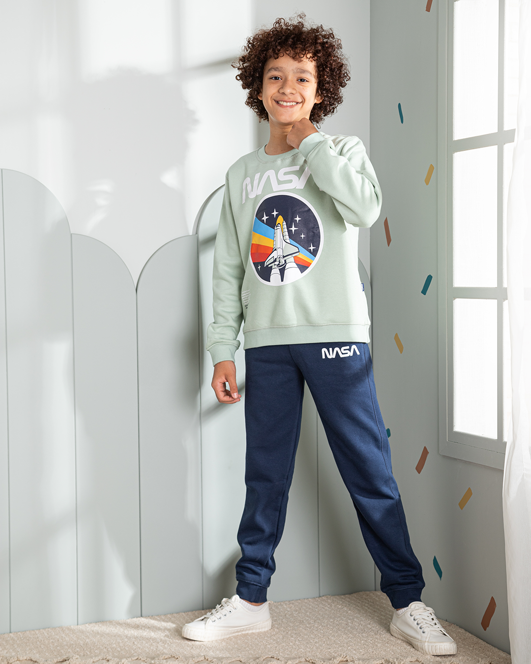 NASA بيجامه اولادي راوند