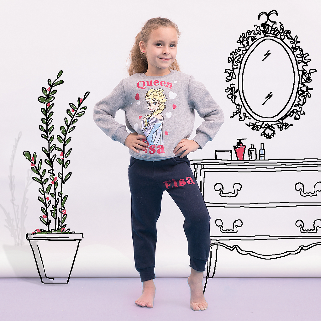 Queen Elsa بيجاما بناتي قلوب