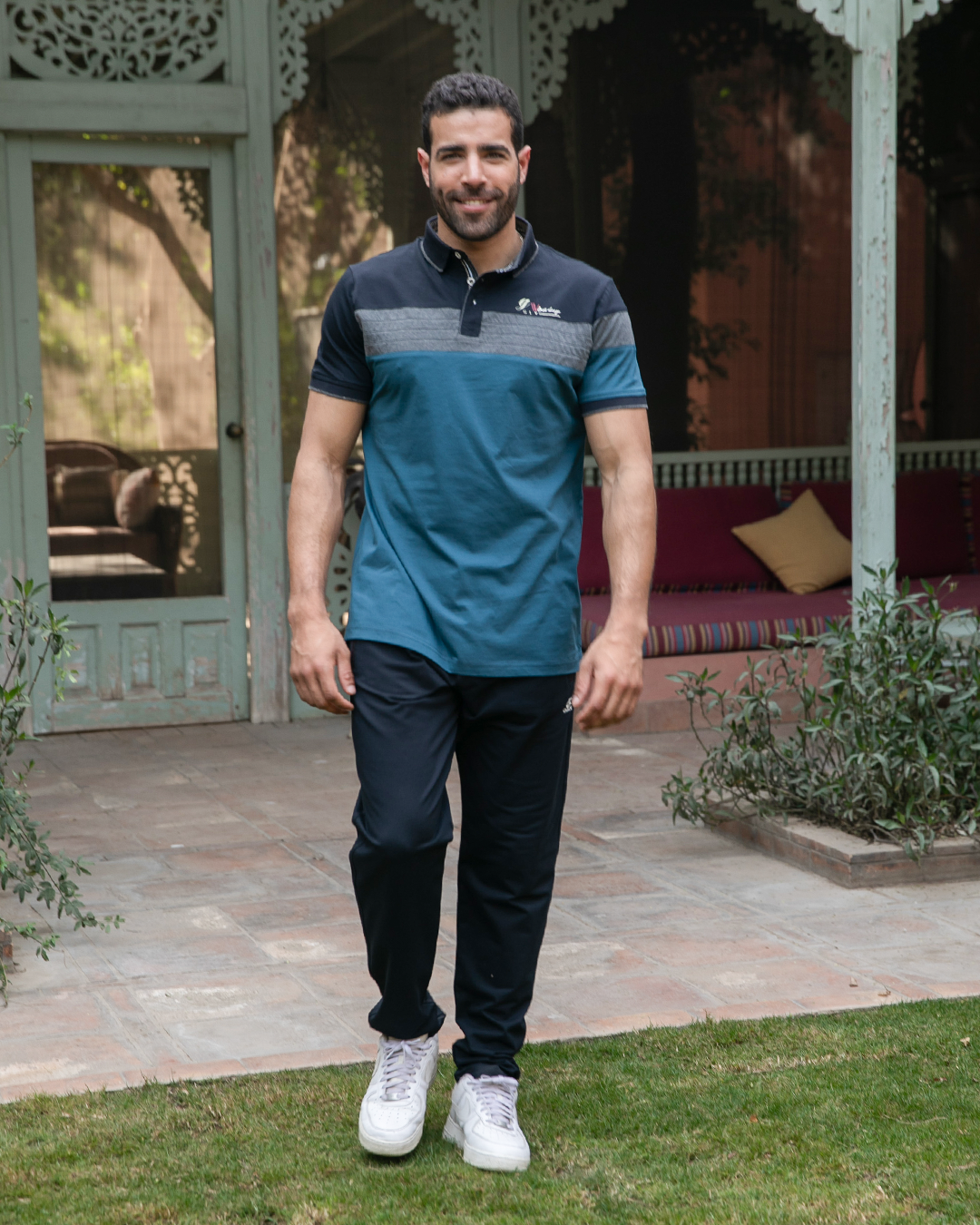 G L V بيجامه رجالي زراير