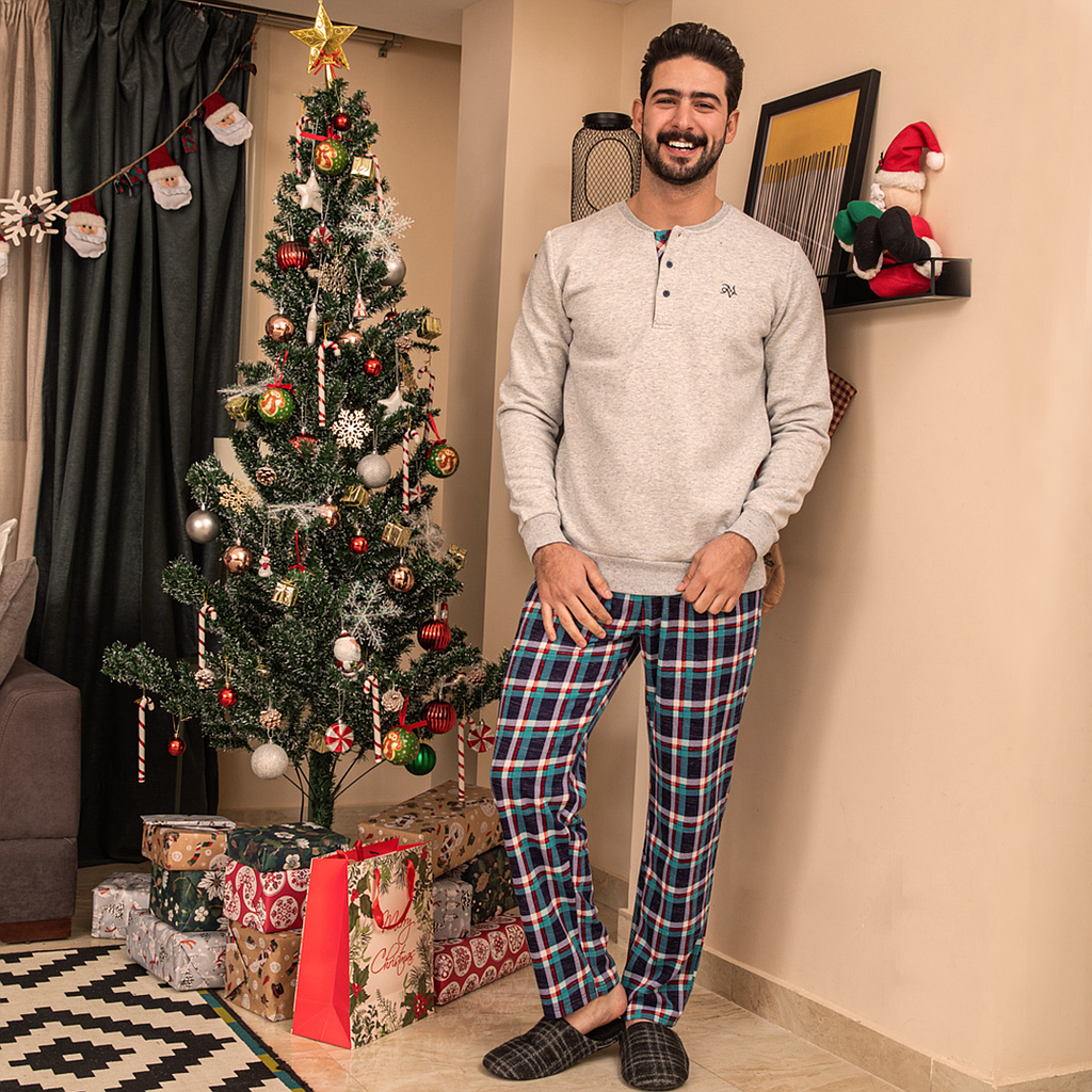 Plain Milton pajamas with check pants