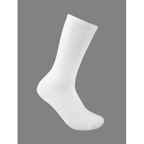 Men's drink half a towel leg