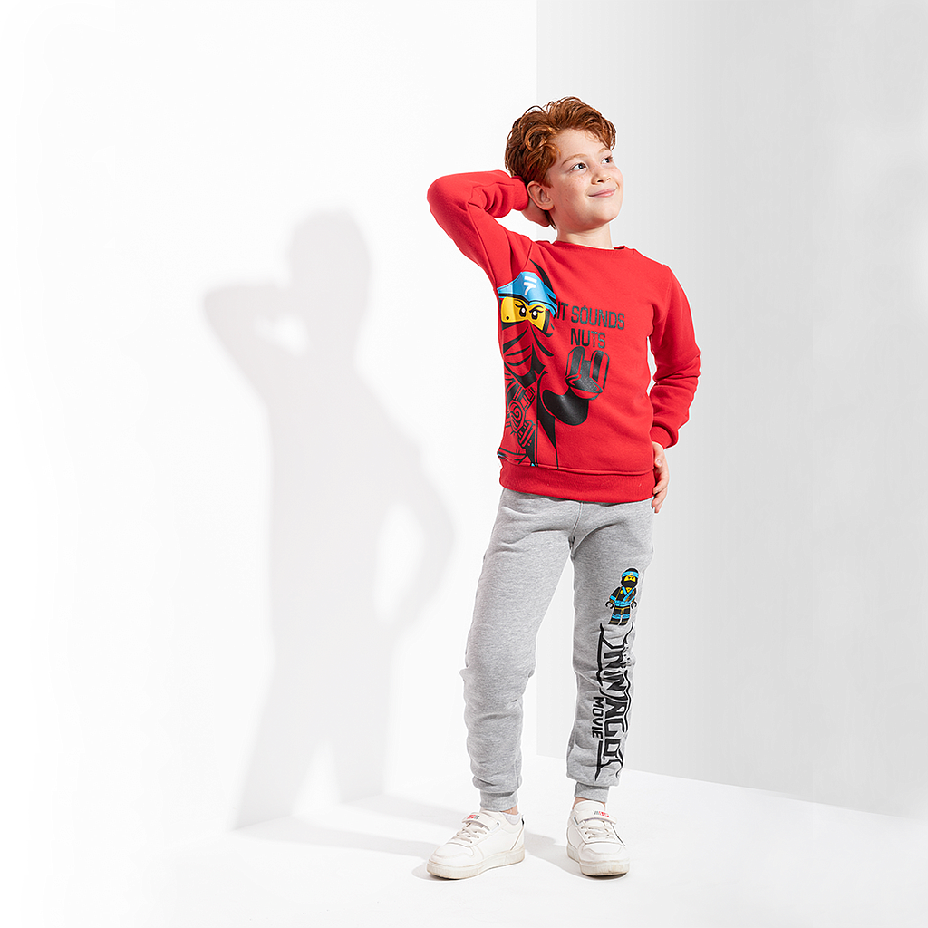 it sounds nuts بيجاما اولادي