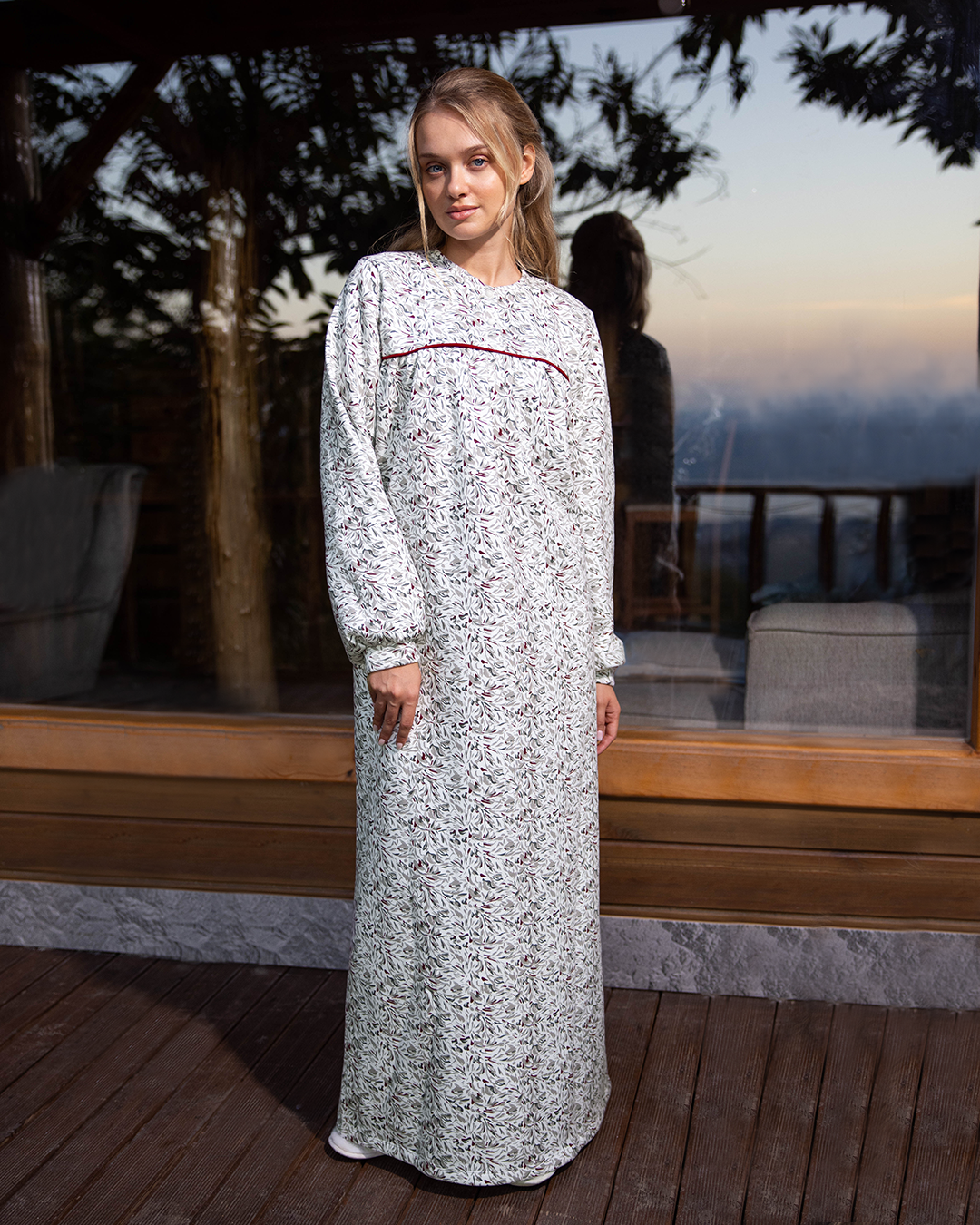 جلابية حريمي مطبوعة ورق شجر