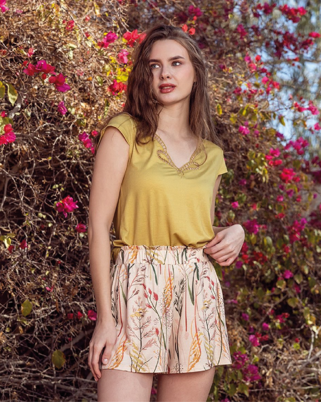 شورت مشجر V بيجامه حريمي ساده