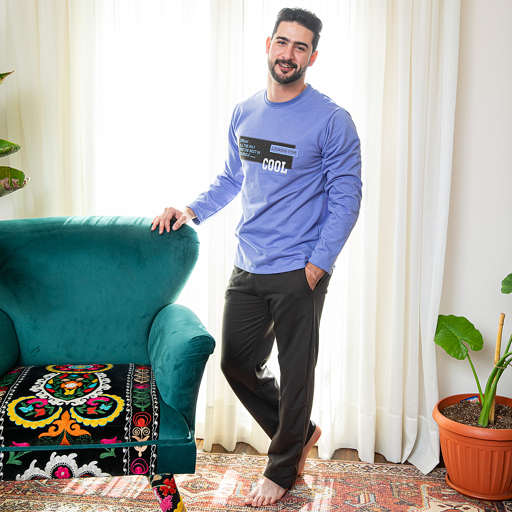 LOOKING FOR COOL Men's Pajamas
