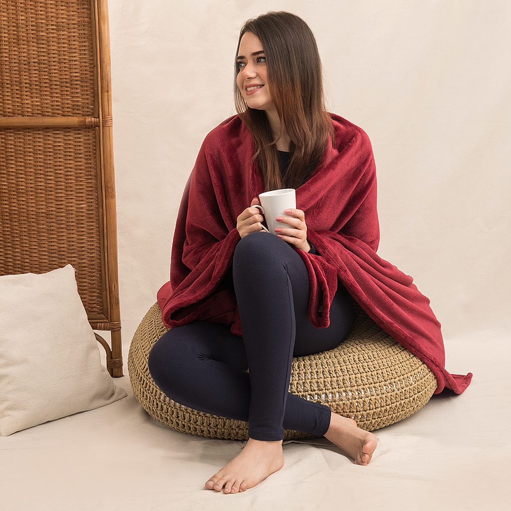 Plain polar blanket, 220 x 180 cm