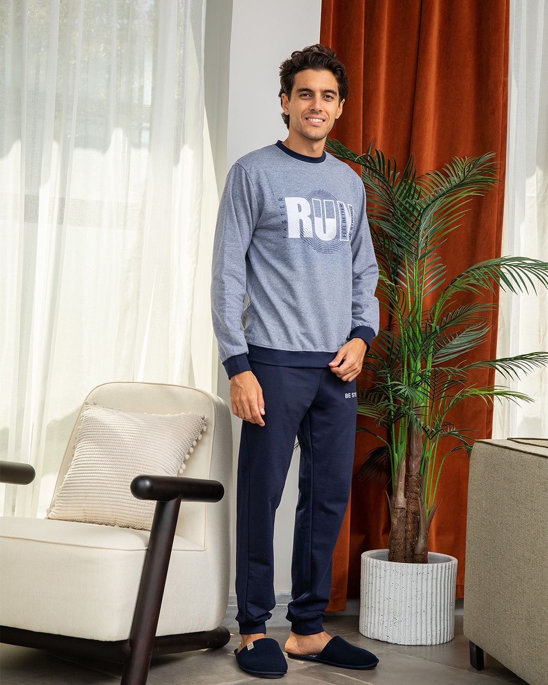 Run Men's Pajama Round Milton