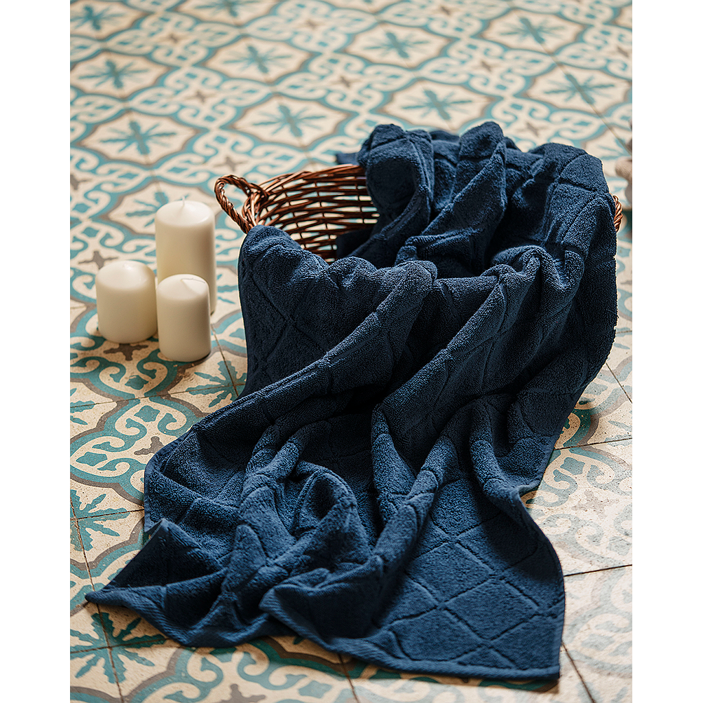 100*50 SIZE SQUARES TOWEL
