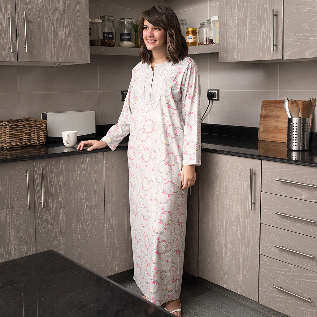 قميص بيت حريمي طويل بزراير