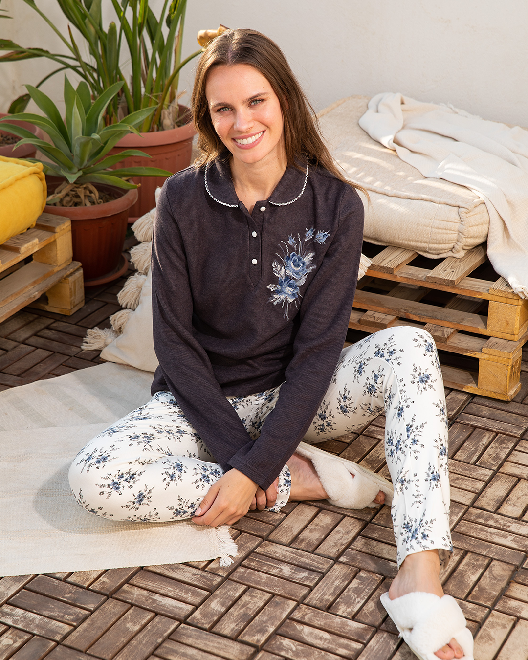 بيجامه حريمي كاشمير كوله و مرد مطرز ببنطلون ميلتون