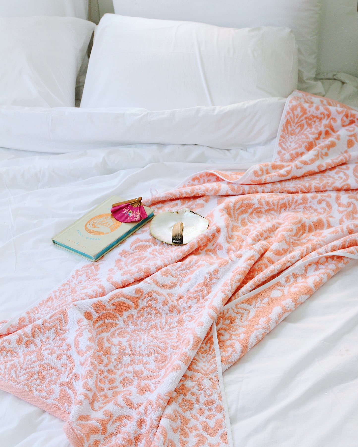 MEDALIION 140*70 فوط مقاس