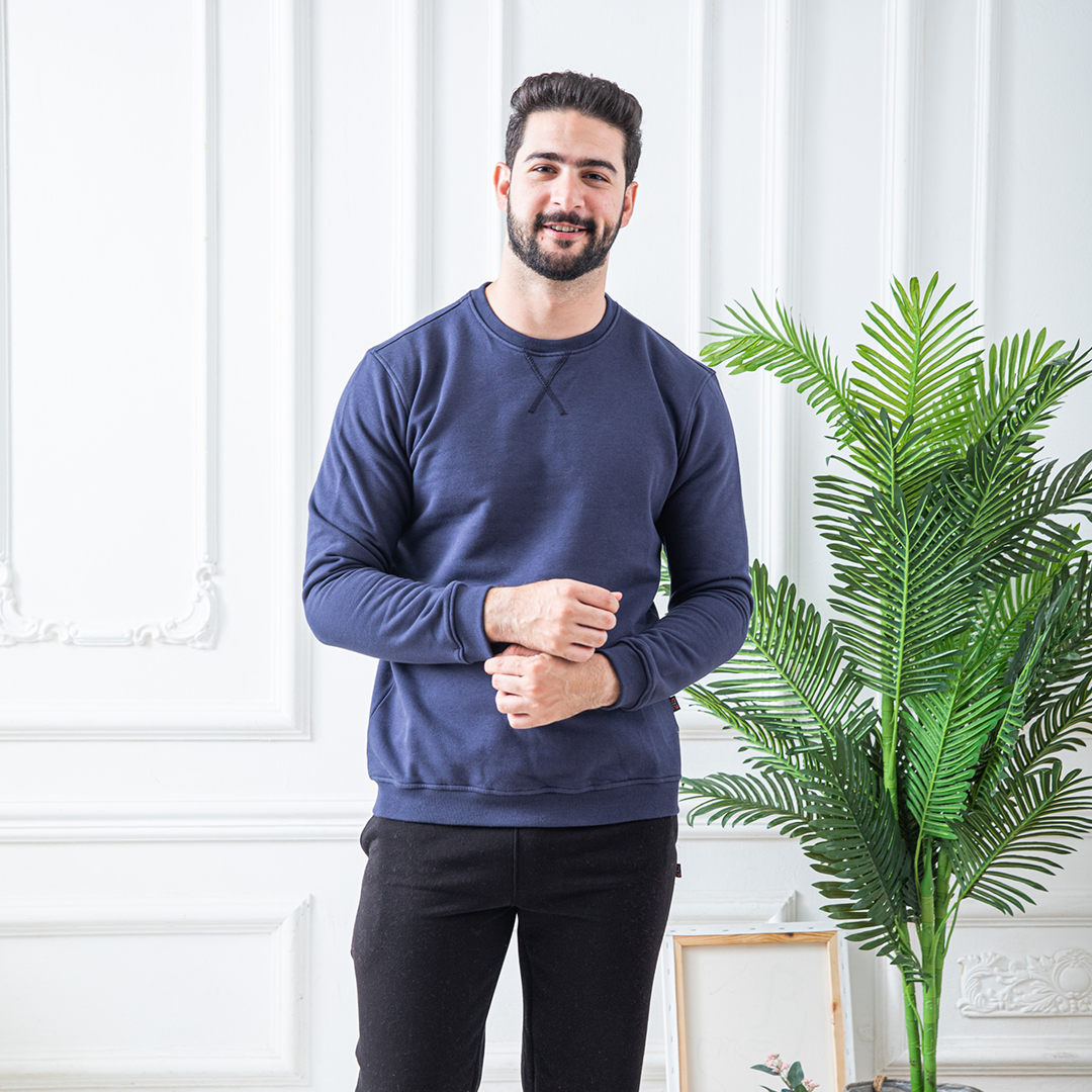 Round neck sweatshirt