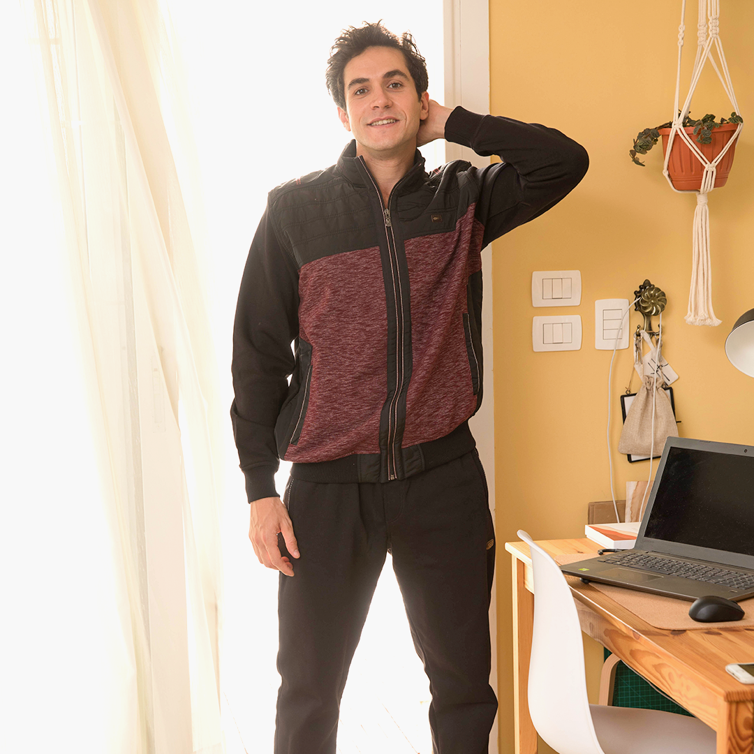 Tring with a shoulder zipper, waterproof 