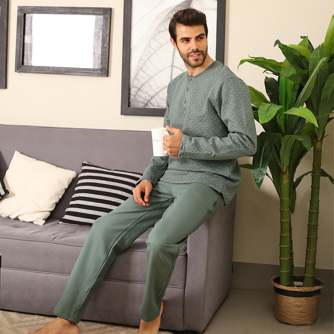 Dotted print men's pajamas